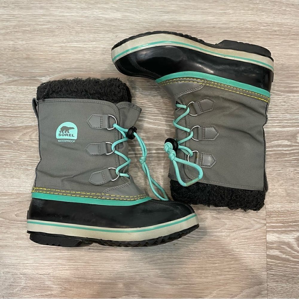 Sorel YOUTH YOOT PAC NYLON BOOT Waterproof Snow Boots in Gray Blue Sherpa Wool